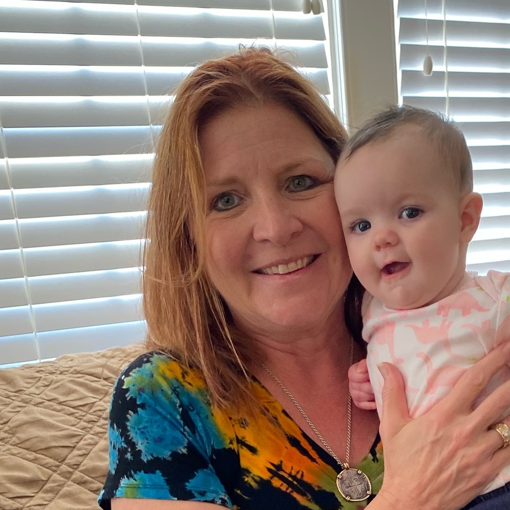 Meet your Posher, Suzanne